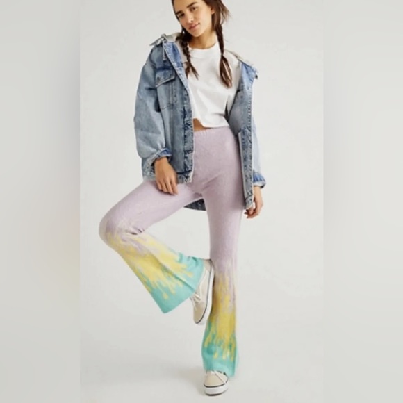 THE RAGGED PRIEST / FREE PEOPLE KNIT FLAME FLARE PANTS: size XS - Picture 5 of 6